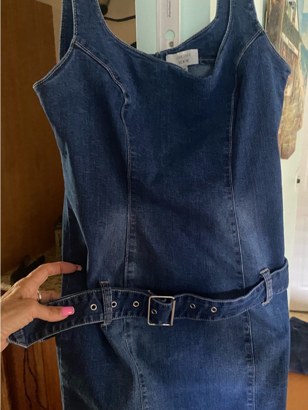 JEAN DRESS BY LOVE TREE DENIM. BLUE. GOOD CONDITION. SIZE M